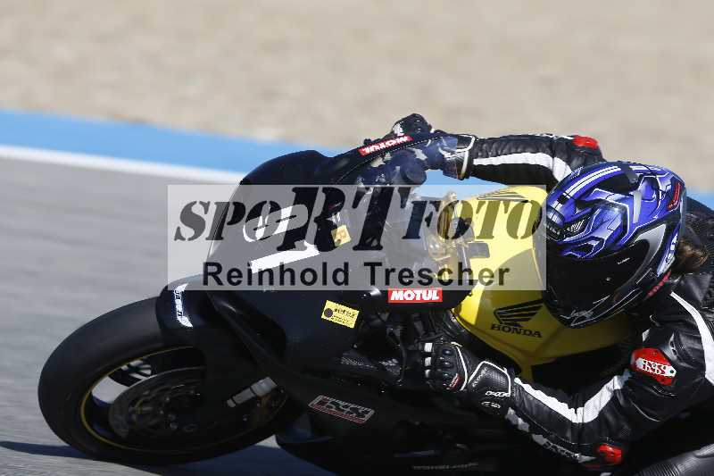 /Archiv-2024/02 29.01.-02.02.2024 Moto Center Thun Jerez/Gruppe schwarz-black/91